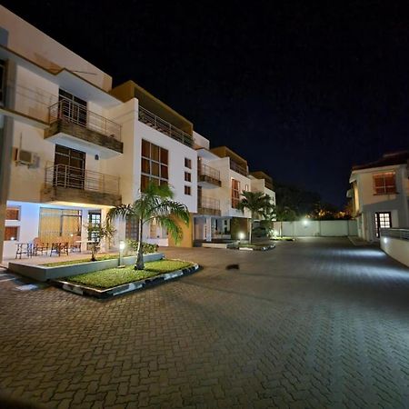 Ary Homestay Nyali- Behind City Mall Nyali Beach Kültér fotó